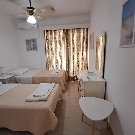 Apartmán Lca2 Flat For You