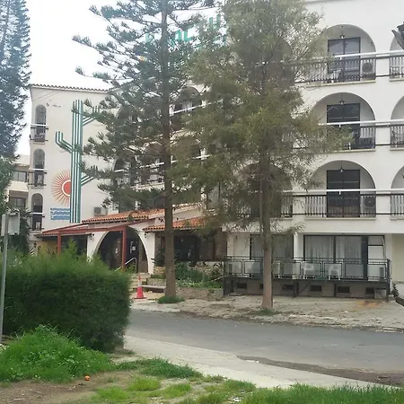 Lca2 Flat For You Apartament Larnaca