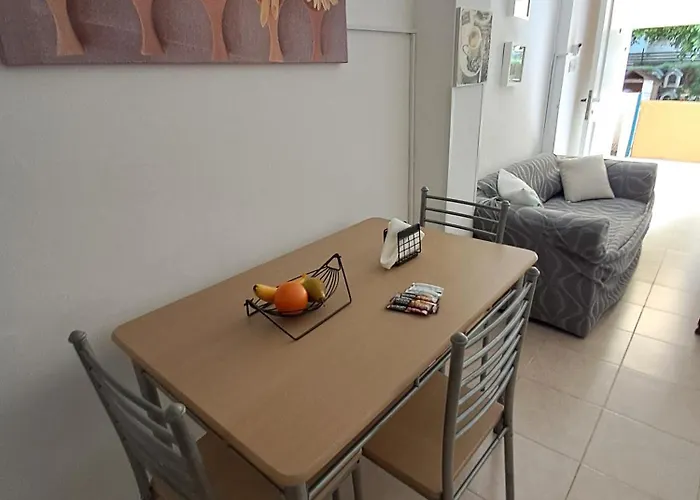 Lca2 Flat For You Lárnaca