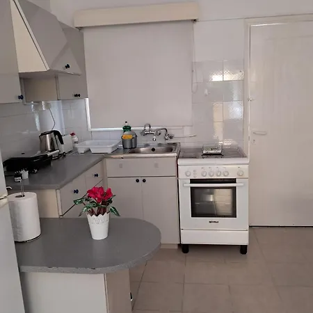 Lca2 Flat For You * Larnaca